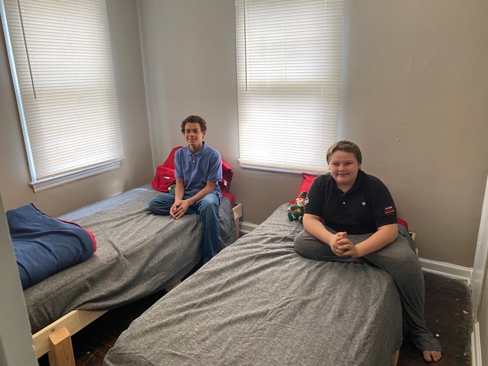 Kids On Beds